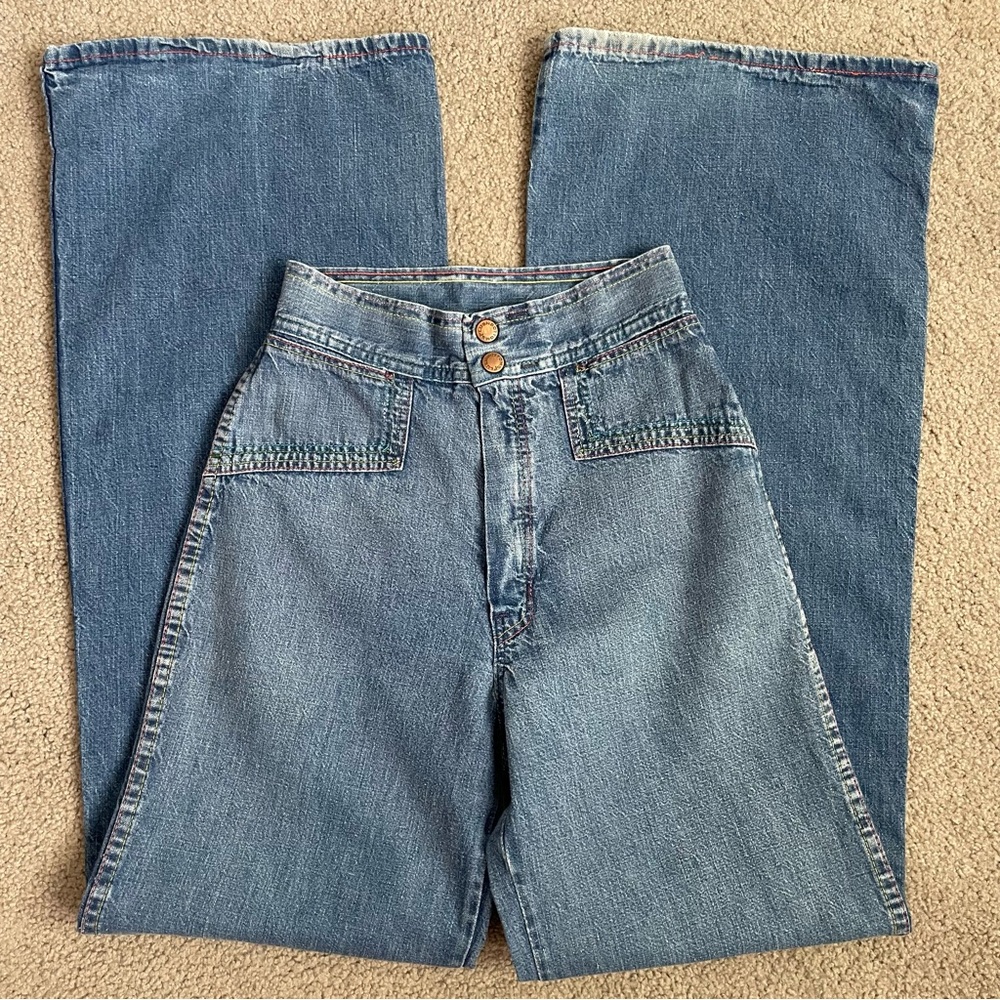Vintage 1970s High-Waisted Wide Leg Bell-Bottom Jeans